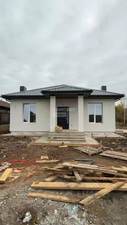 Дом в Башкортостан, Октябрьский ул. Суворова (100 м) - Фото 0