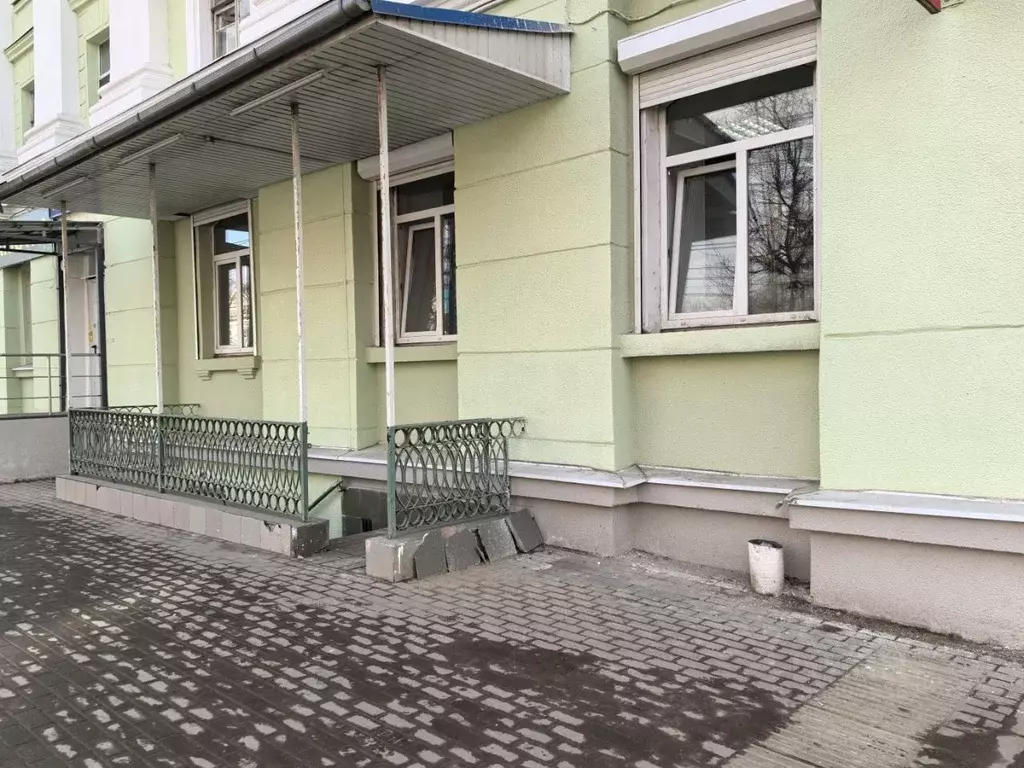 Помещение свободного назначения в Тверская область, Тверь просп. ... - Фото 1