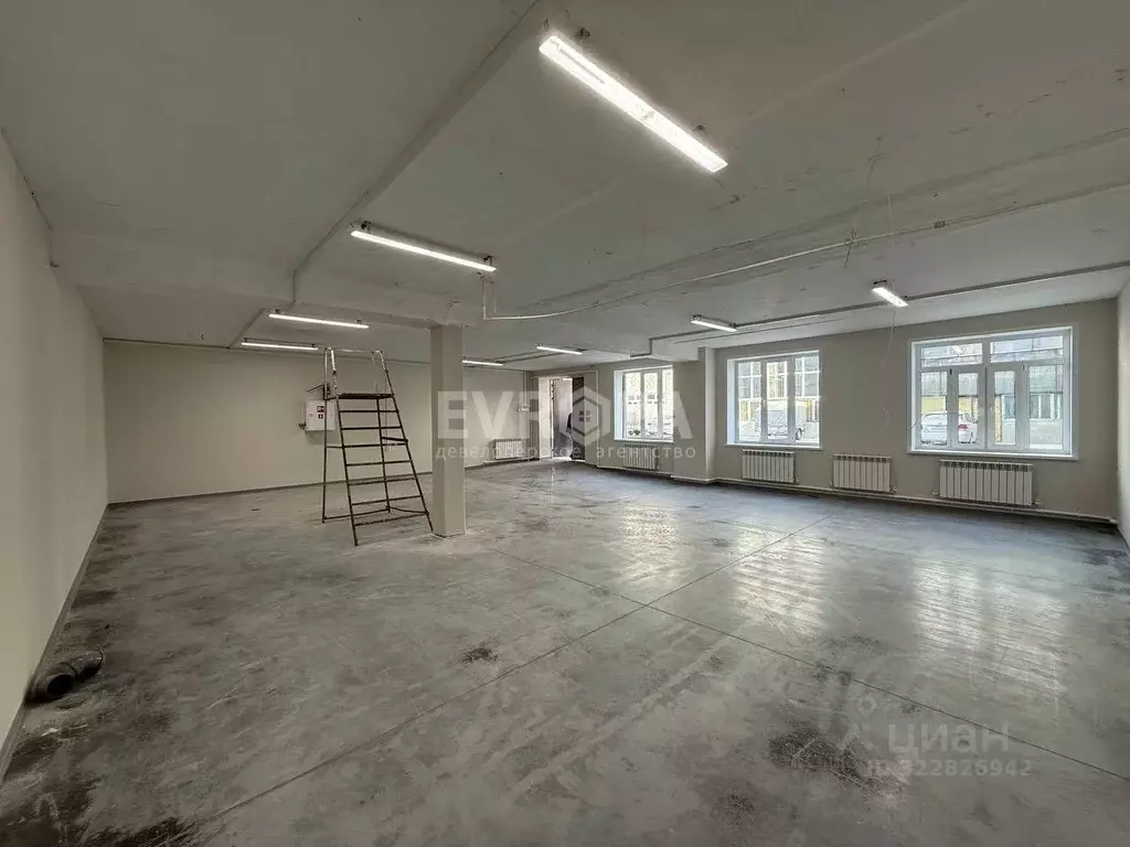 Помещение свободного назначения в Ульяновская область, Ульяновск ... - Фото 1