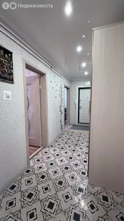 3-комнатная квартира: Туймазы, Южная улица, 54 (67.4 м) - Фото 2