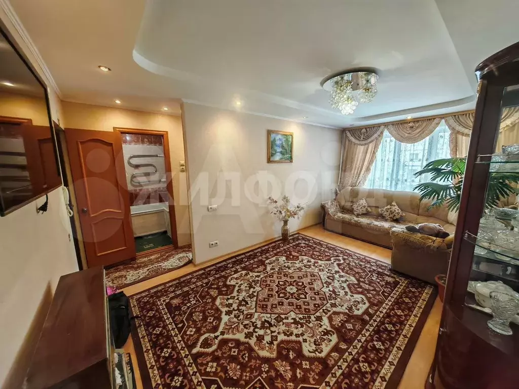 3-к. квартира, 65 м, 3/9 эт. - Фото 0