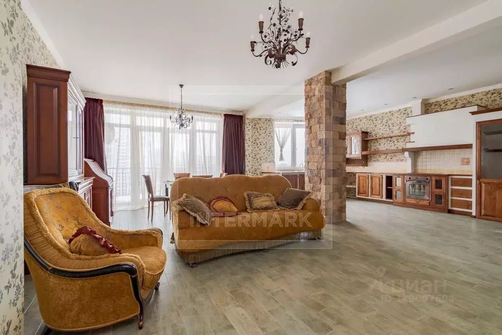 5-к кв. Москва ул. Коштоянца, 6К1 (200.0 м) - Фото 1