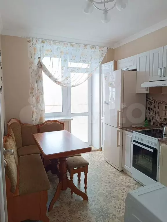 2-к. квартира, 43 м, 1/9 эт. - Фото 1