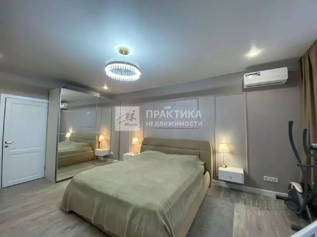 Продается 3-комнатная квартира - Фото 1