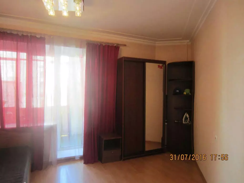 Продается 4-комнатная квартира - Фото 2