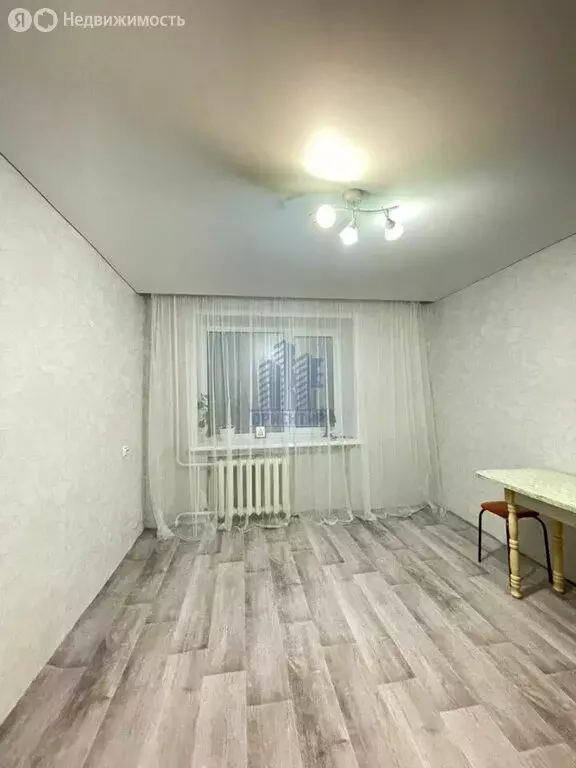 1к в 4-комнатной квартире (13 м) - Фото 1