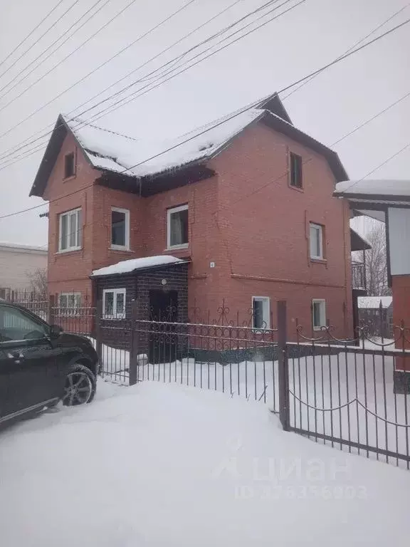 Дом в Алтайский край, Белокуриха Светлая ул., 4 (200 м) - Фото 1