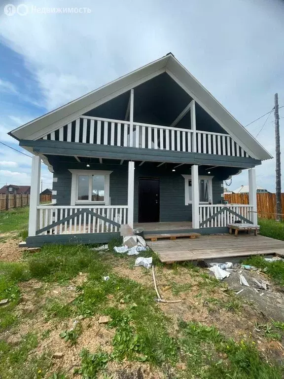 Дом в село Хомутово, улица Георгия Тропина (110 м) - Фото 0