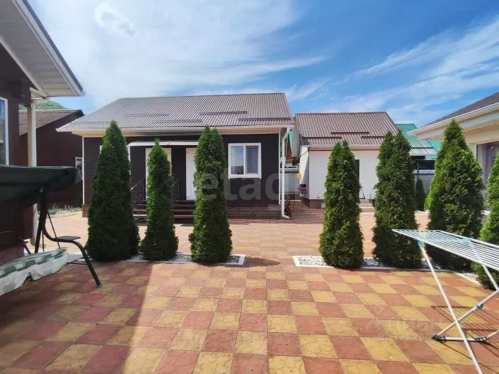 Дом в Адыгея, Майкопский район, пос. Каменномостский ул. Солнечная ... - Фото 1