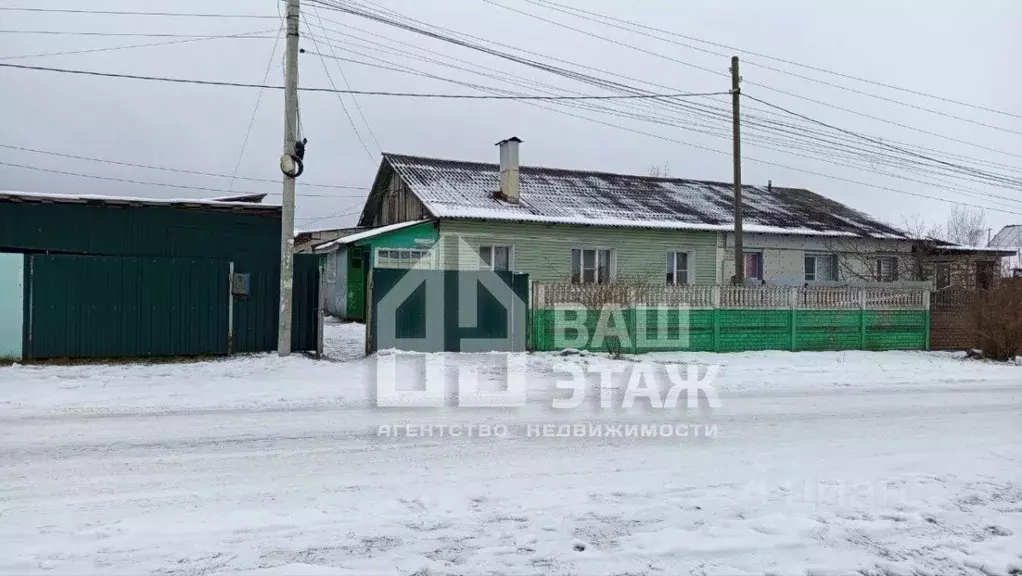 3-к кв. Калужская область, Дзержинский район, с. Дворцы ул. ... - Фото 0