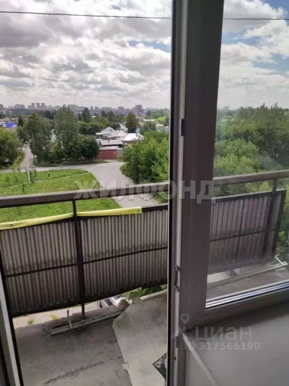 Комната Новосибирская область, Новосибирск ул. Фадеева, 85 (27.0 м) - Фото 1