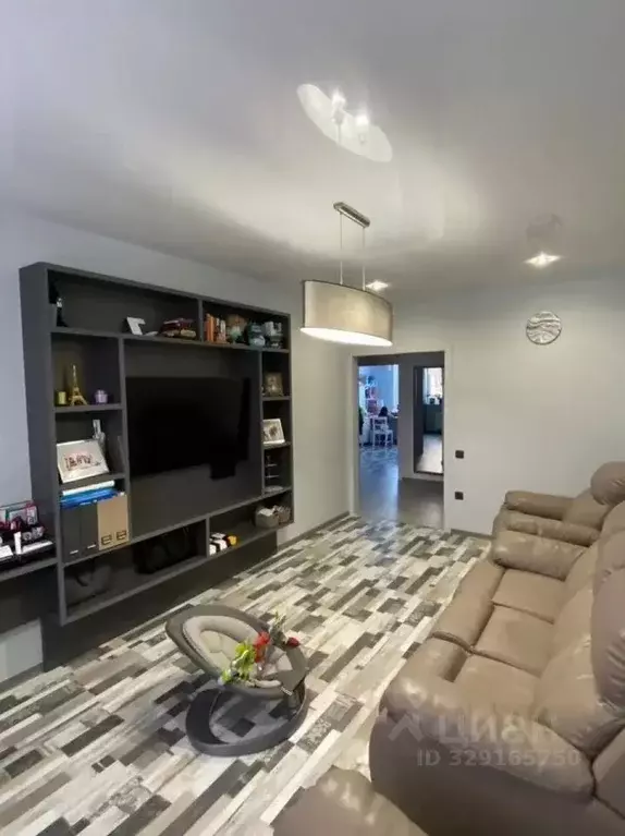 3-к кв. Крым, Симферопольский район, с. Мирное ул. Крымской Весны, 1к5 ... - Фото 2