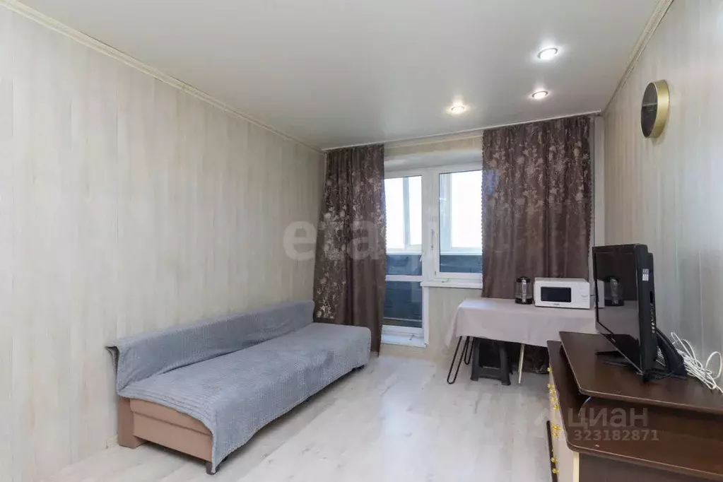 Студия Тюменская область, Тюмень ул. Тимофея Чаркова, 28 (21.0 м) - Фото 1