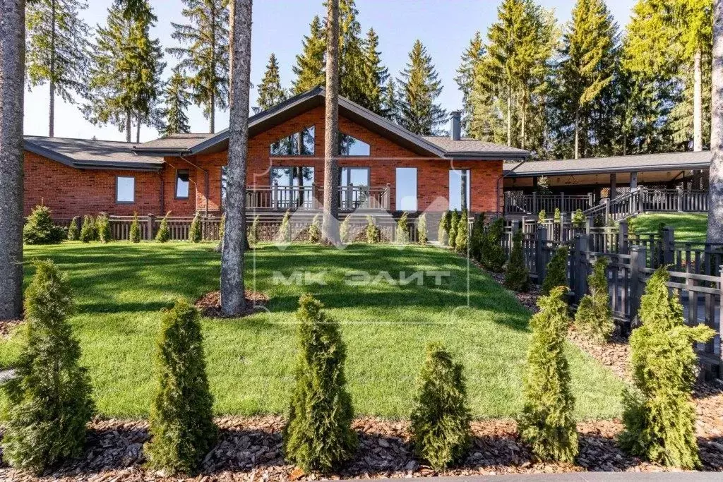 Дом в Ленинградская область, Выборгский район, Первомайское с/пос, ... - Фото 1