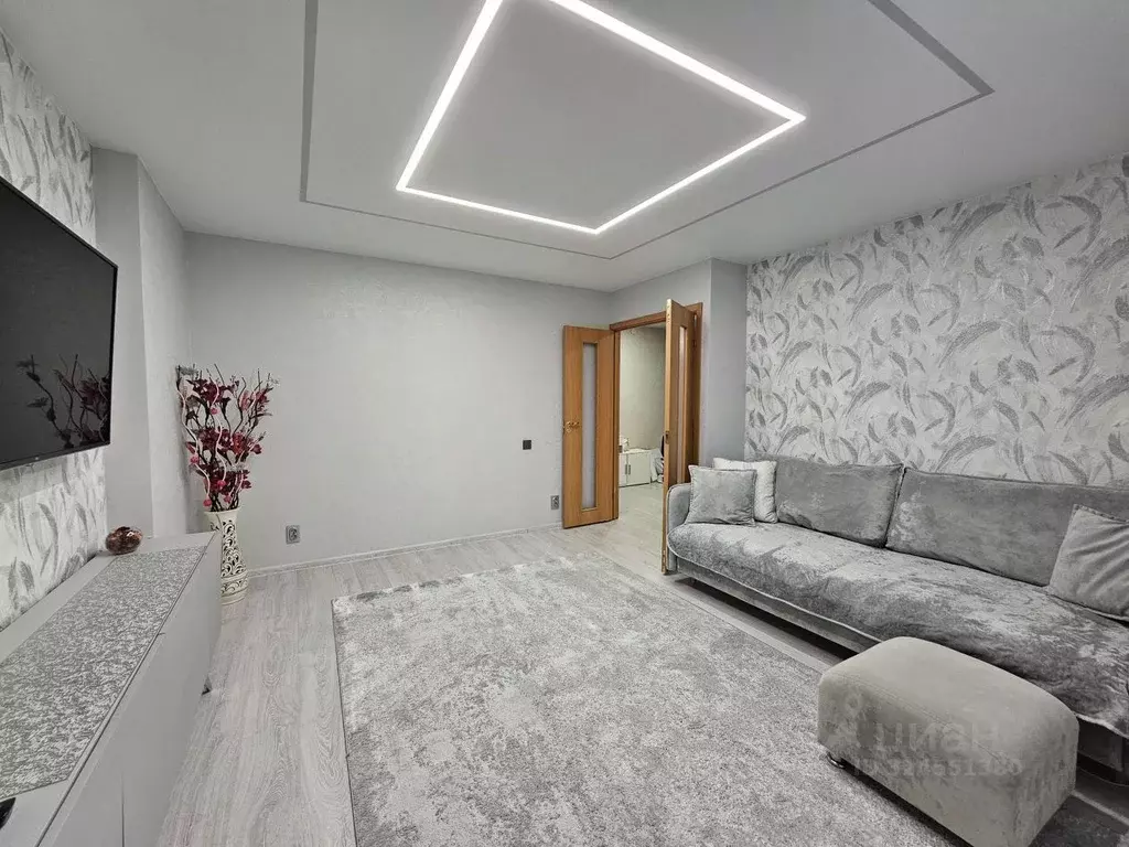 3-к кв. Татарстан, Казань ул. Хади Такташа, 121 (81.7 м) - Фото 1