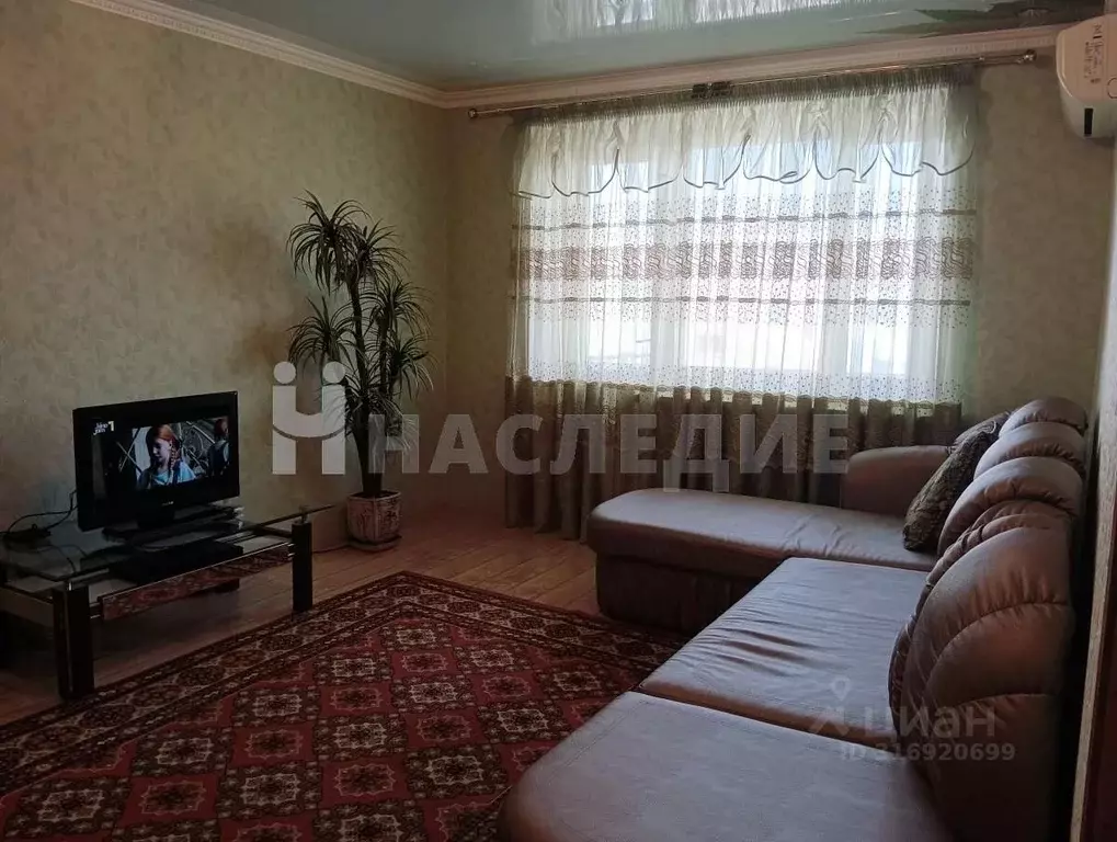 3-к кв. Ростовская область, Каменск-Шахтинский ул. Больничная (55.7 м) - Фото 0