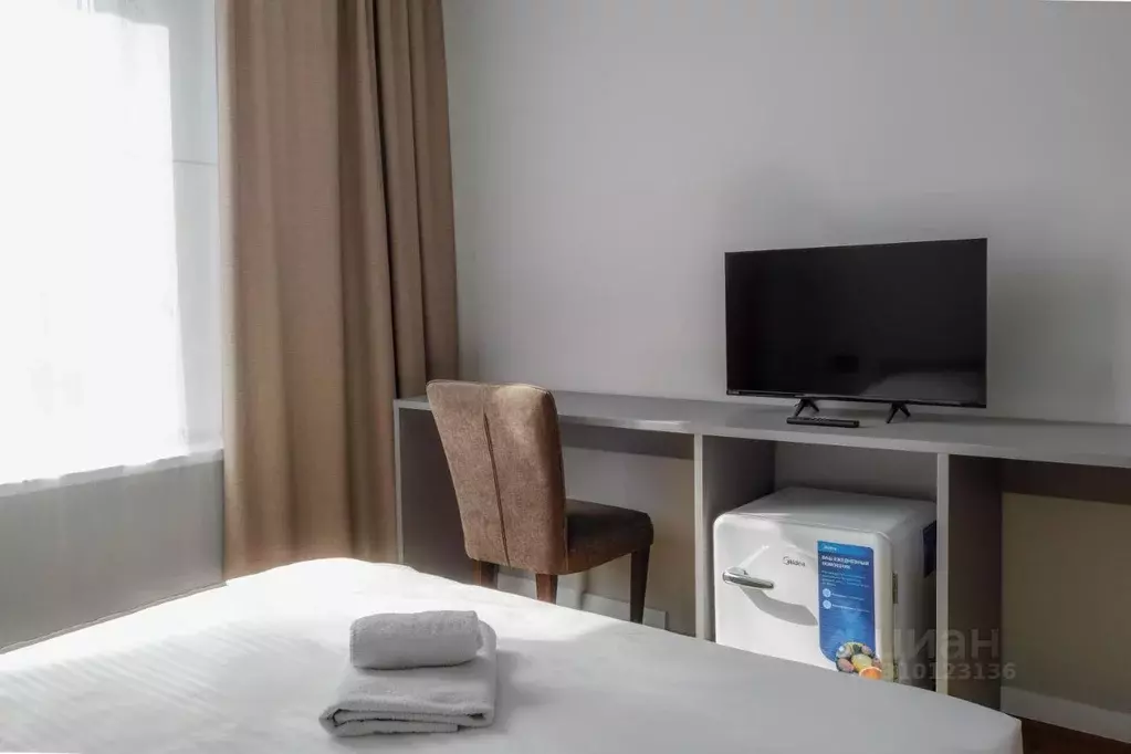 Комната Москва ул. Хамовнический Вал, 34 (15.0 м) - Фото 1