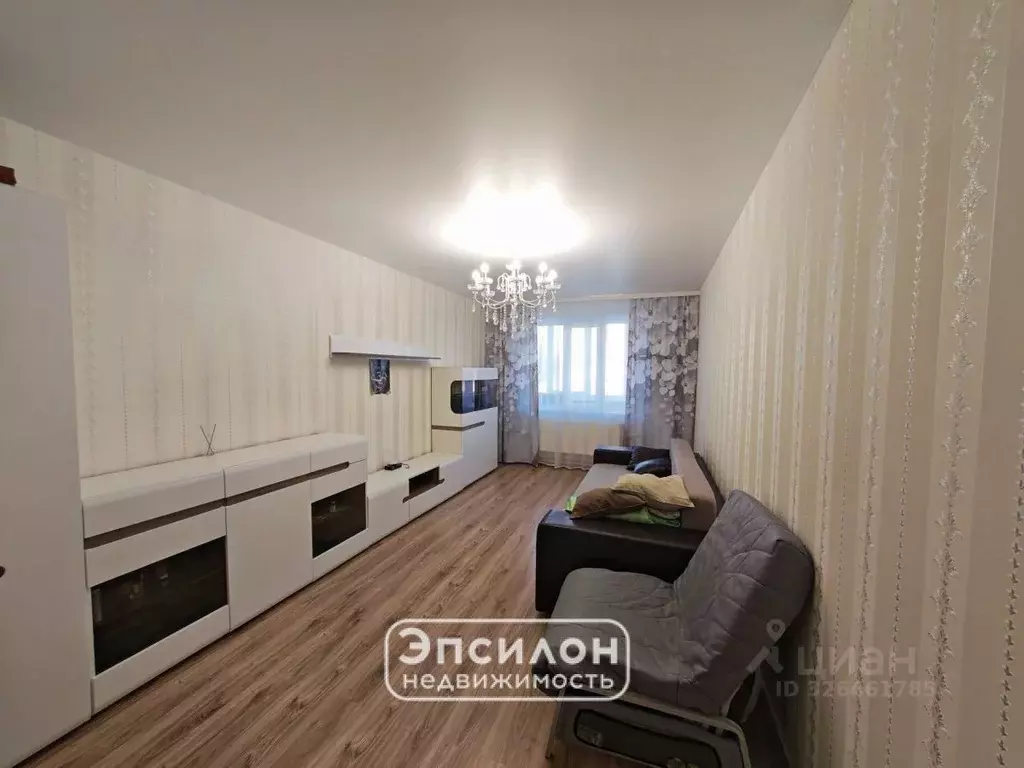 3-к кв. Курская область, Курск просп. Хрущева, 28 (76.5 м) - Фото 1