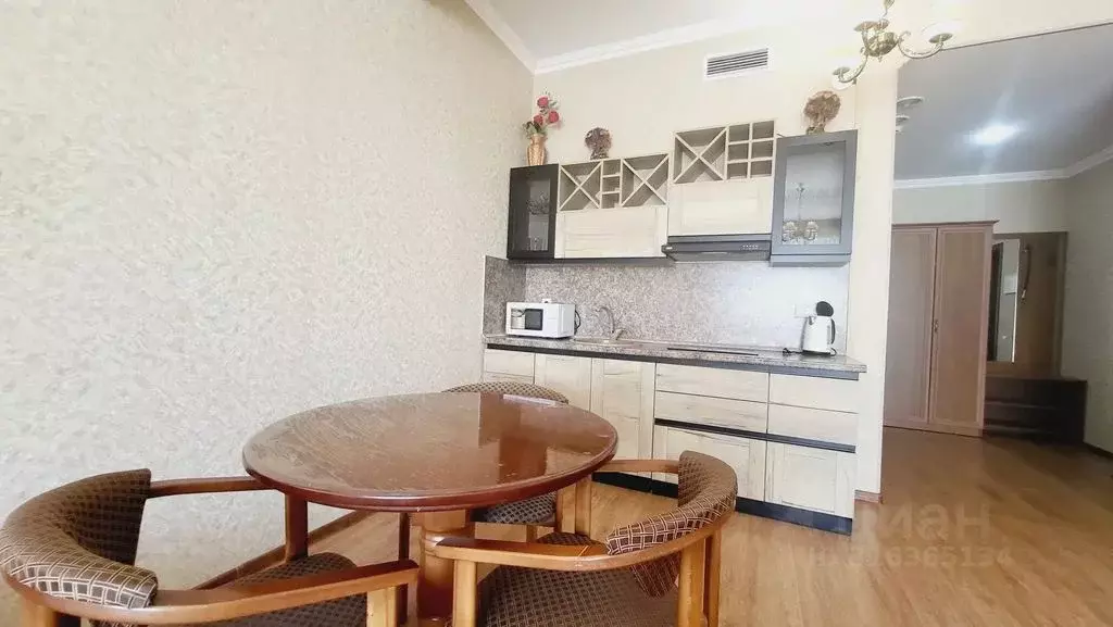1-к кв. Краснодарский край, Сочи ул. Кирова, 23 (56.0 м) - Фото 0