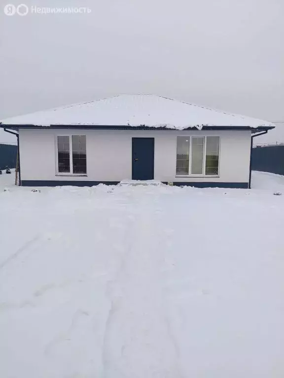 Дом в село Юсупово, КП Васнецово (100 м) - Фото 1