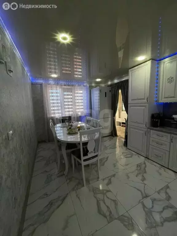 Дом в село Экажево, улица Муталиева (240 м) - Фото 2