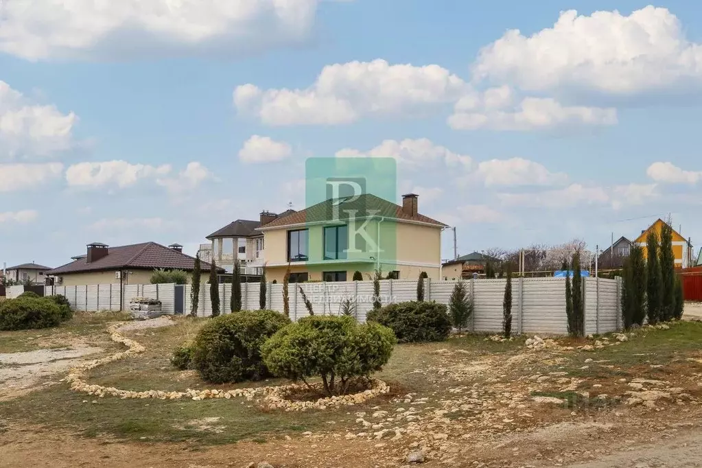 Дом в Севастополь ш. Крепостное, 31к22А (229 м) - Фото 1