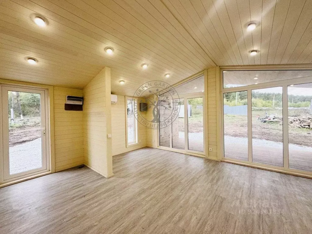 Дом в Свердловская область, Екатеринбург ул. Изоплитная (53 м) - Фото 1