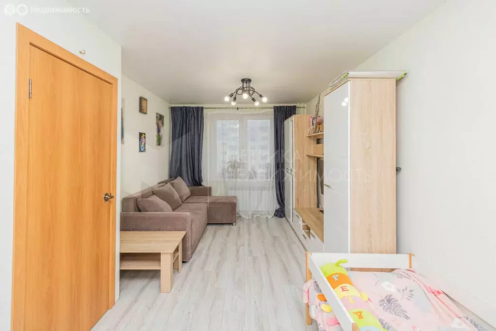 1-комнатная квартира: Тюмень, микрорайон Антипино, Беловежская улица, ... - Фото 1