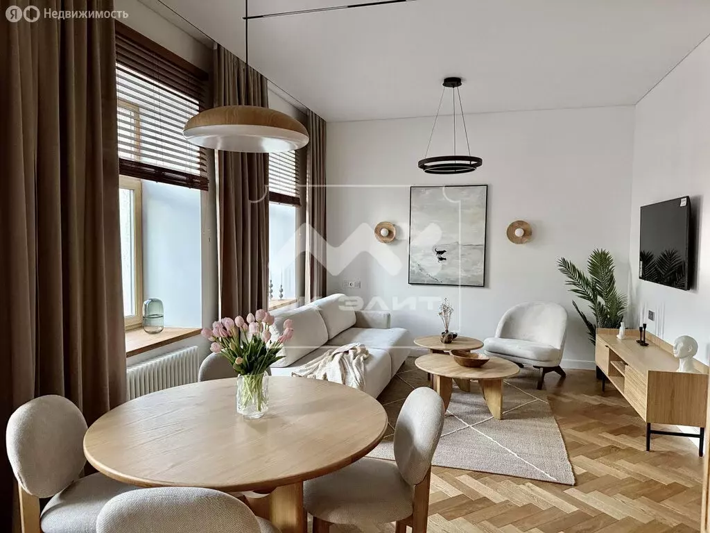 3-комнатная квартира: Санкт-Петербург, улица Радищева, 5-7 (82 м) - Фото 1