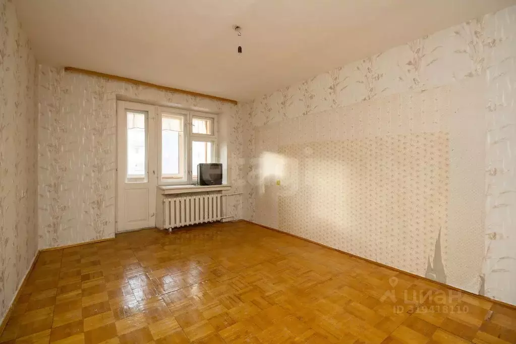 3-к кв. Тюменская область, Тюмень ул. Седова, 17 (80.4 м) - Фото 0