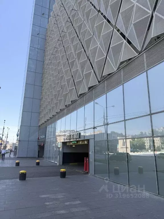 Гараж в Москва 1-й Красногвардейский проезд, 19 (14 м) - Фото 0