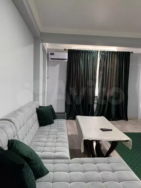 2-к. квартира, 100 м, 5/10 эт. - Фото 1