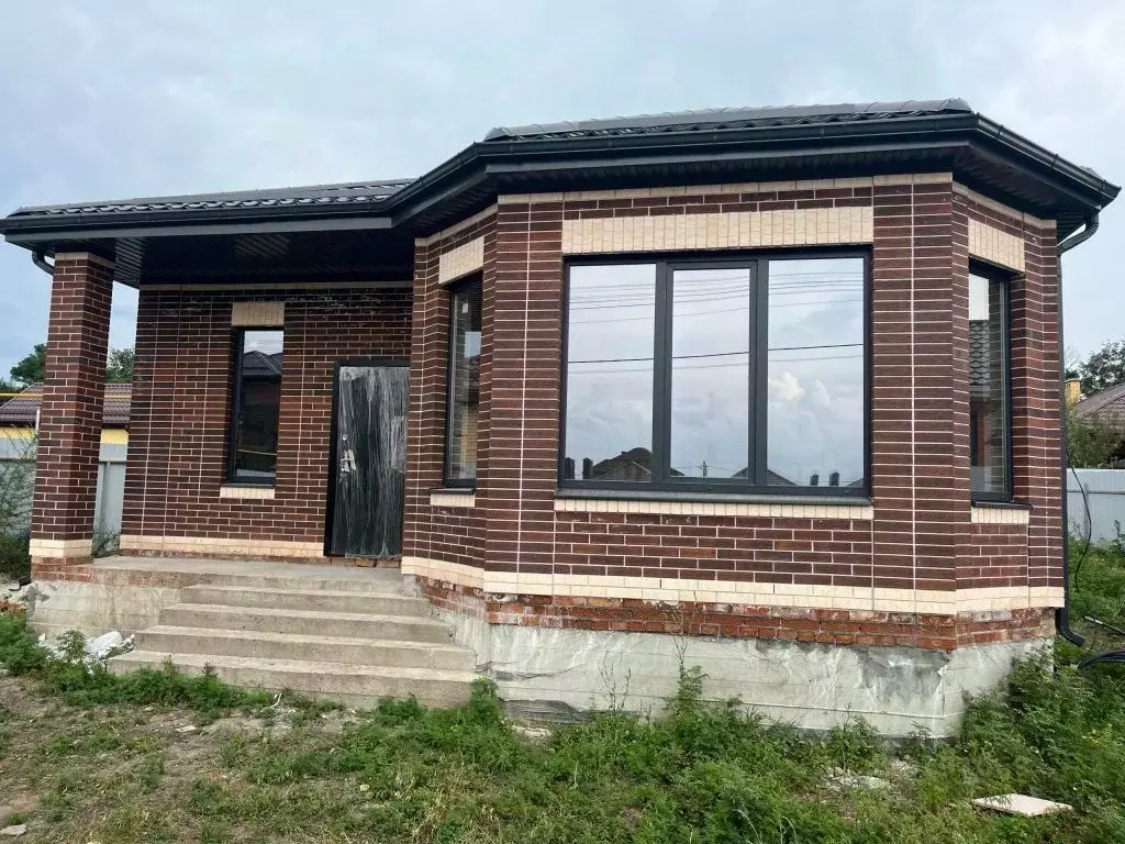 Дом в Ростовская область, Ростов-на-Дону Особенная ул. (100 м) - Фото 1