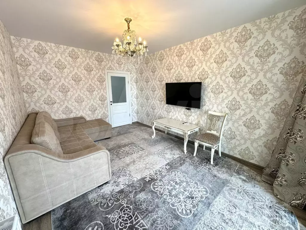 2-к. квартира, 75 м, 3/9 эт. - Фото 1