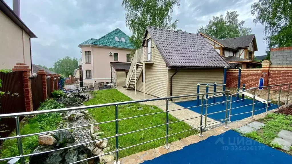 Дом в Тюменская область, Тюмень База Отдыха Верхний Бор тер.,  (300 м) - Фото 1