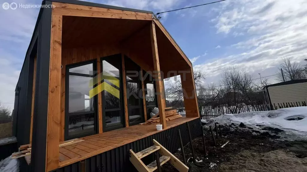 Дом в муниципальный округ Омский район, деревня Зелёное Поле, Майская ... - Фото 1