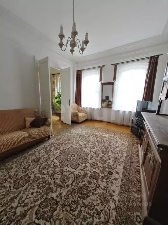 5-к кв. Оренбургская область, Оренбург Ивановский пер., 13 (139.0 м) - Фото 0