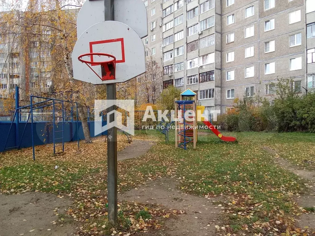 4-к. квартира, 83,1 м, 1/9 эт. - Фото 1