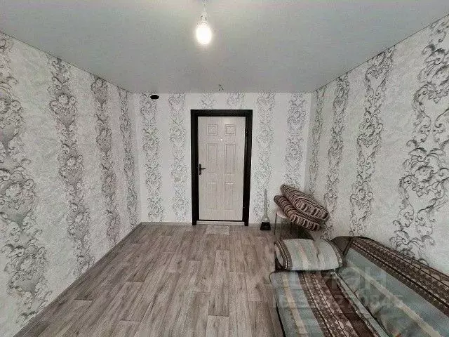 Комната Белгородская область, Белгород ул. Попова, 98 (13.2 м) - Фото 2
