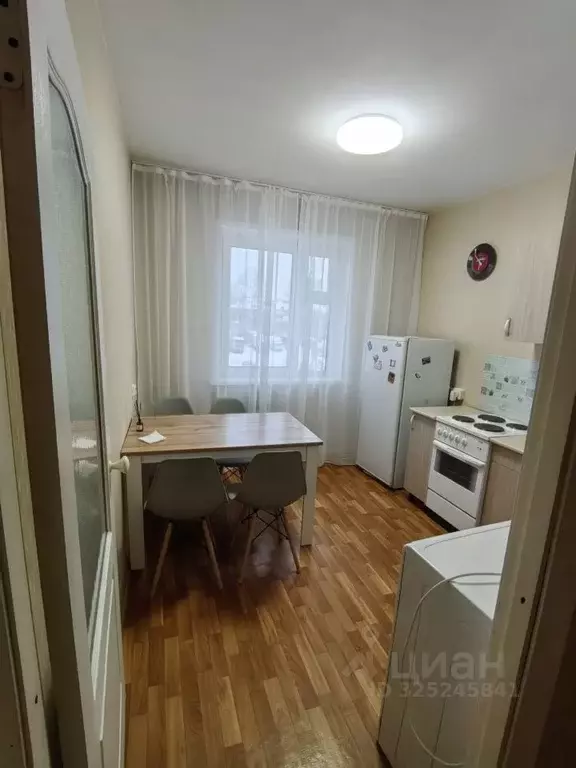 1-к кв. Красноярский край, Красноярск Линейная ул., 76 (41.0 м) - Фото 2