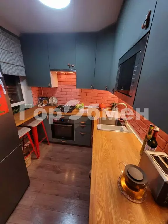 Продается 2-комнатная квартира - Фото 1