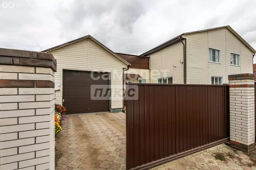 Дом в село Усть-Заостровка, 12-я Северная улица, 27 (285.7 м) - Фото 1