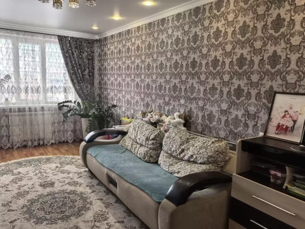 2-к. квартира, 57 м, 2/5 эт. - Фото 0