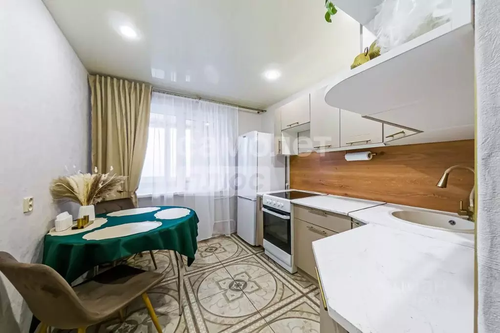 2-к кв. Свердловская область, Екатеринбург ул. Бебеля, 152 (48.1 м) - Фото 0