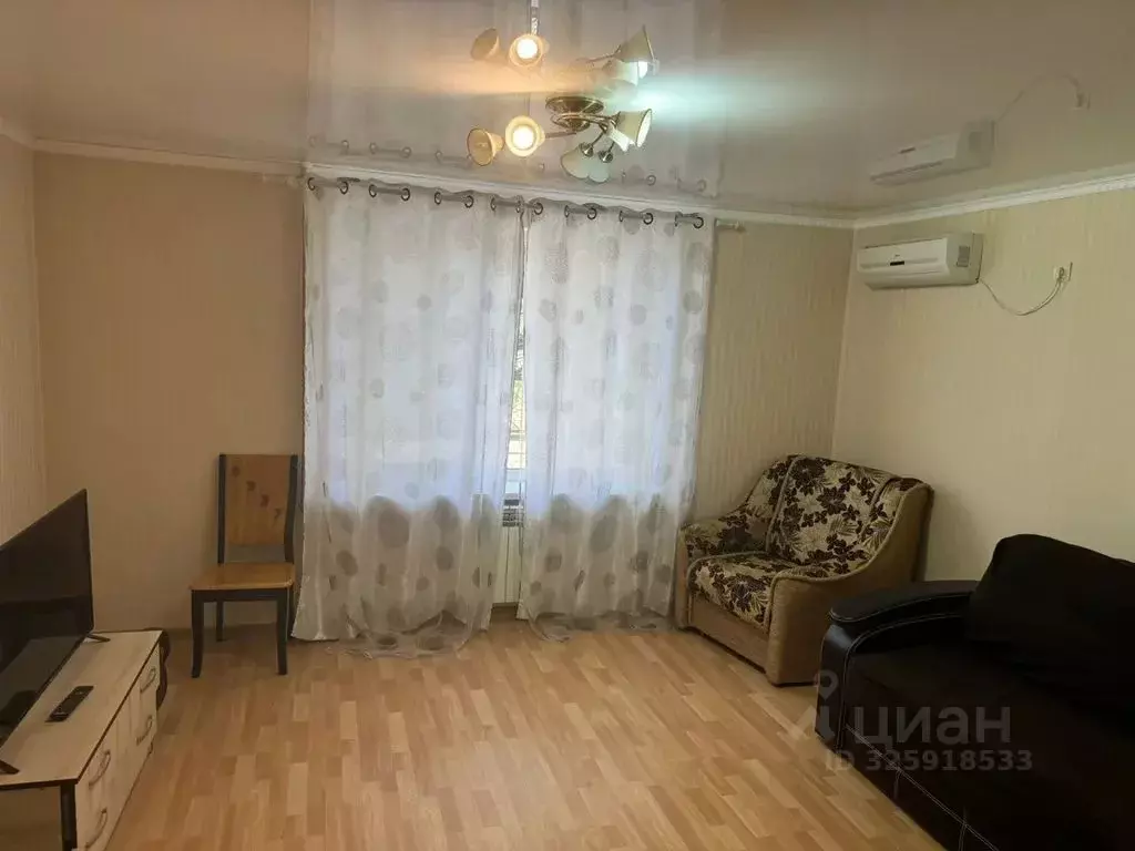 2-к кв. Крым, Евпатория ул. Перекопская, 1 (65.0 м) - Фото 1