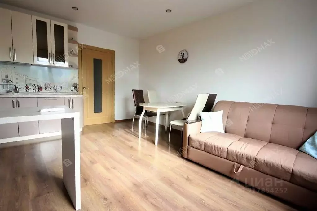 3-к кв. Санкт-Петербург дор. Кушелевская, 3к10 (64.0 м) - Фото 1