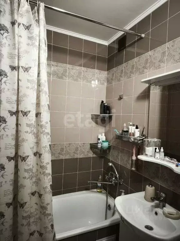 3-к кв. Башкортостан, Уфа ул. Рудольфа Нуреева, 14 (63.4 м) - Фото 1