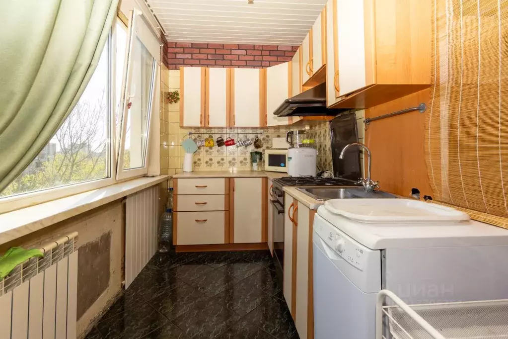 3-к кв. Санкт-Петербург Белградская ул., 34К1 (61.8 м) - Фото 1