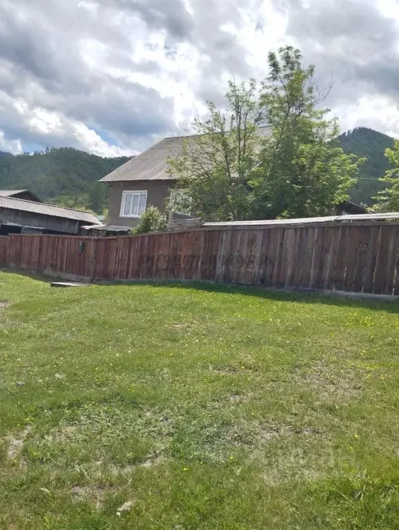 Дом в Алтай, с. Онгудай ул. Рабочая (95 м) - Фото 1