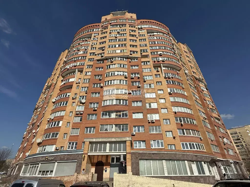 Продается 3-комнатная квартира - Фото 1